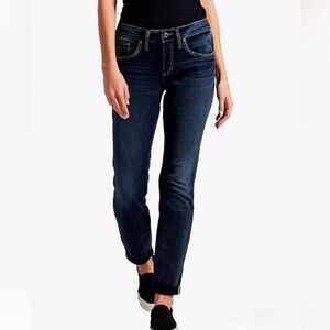 Silver Jeans Co. Women's Boyfriend Mid Rise Slim Leg Jeans